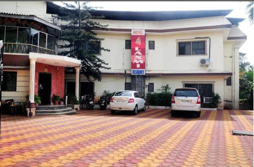 לונבלה Hotel Laxmi Residency מראה חיצוני תמונה