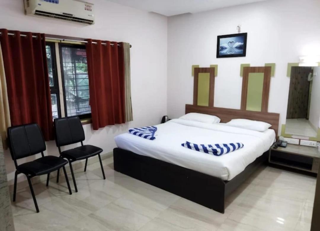 לונבלה Hotel Laxmi Residency מראה חיצוני תמונה